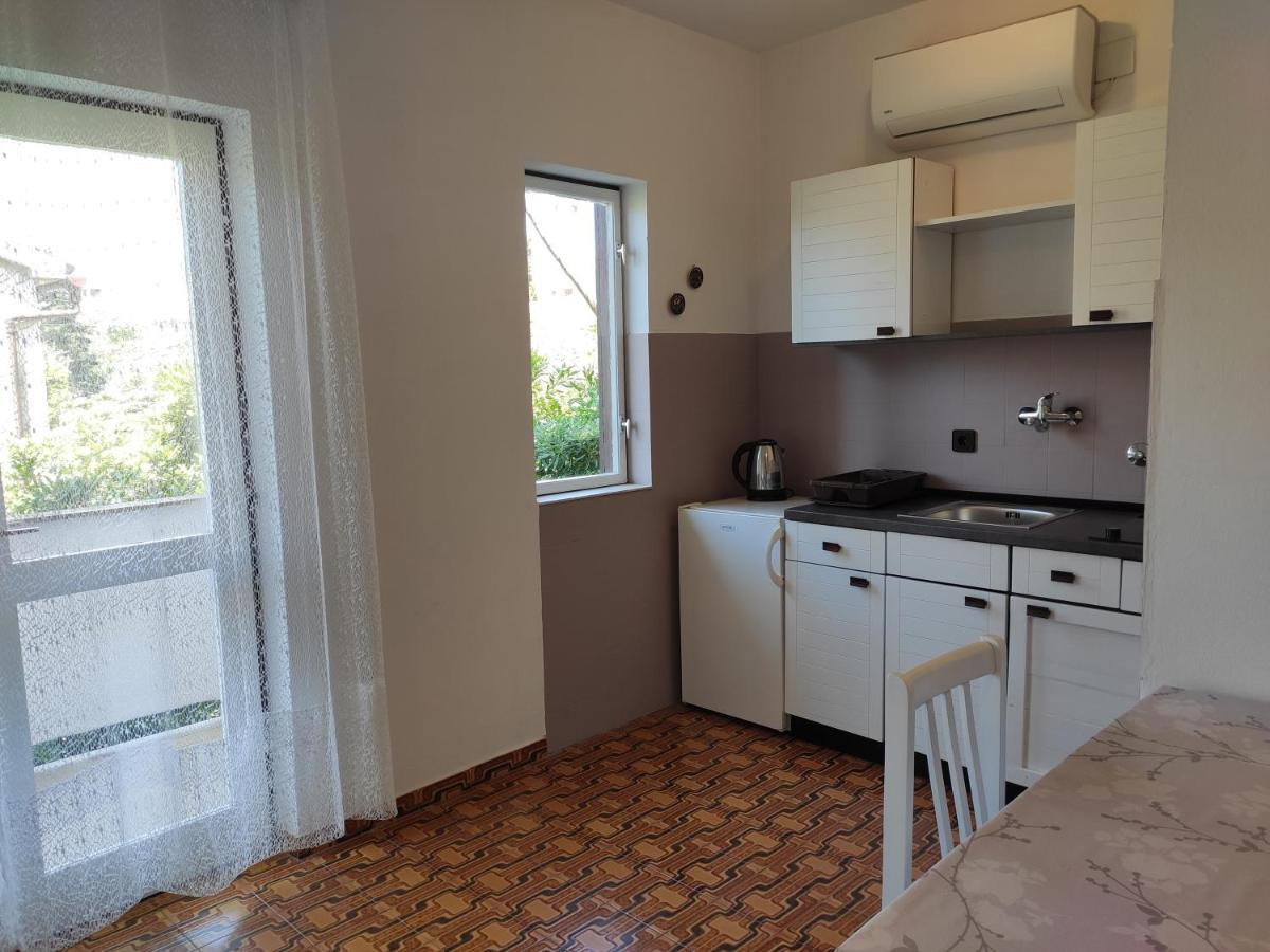 Apartments With A Parking Space Novalja, Pag - 6552 Exterior photo